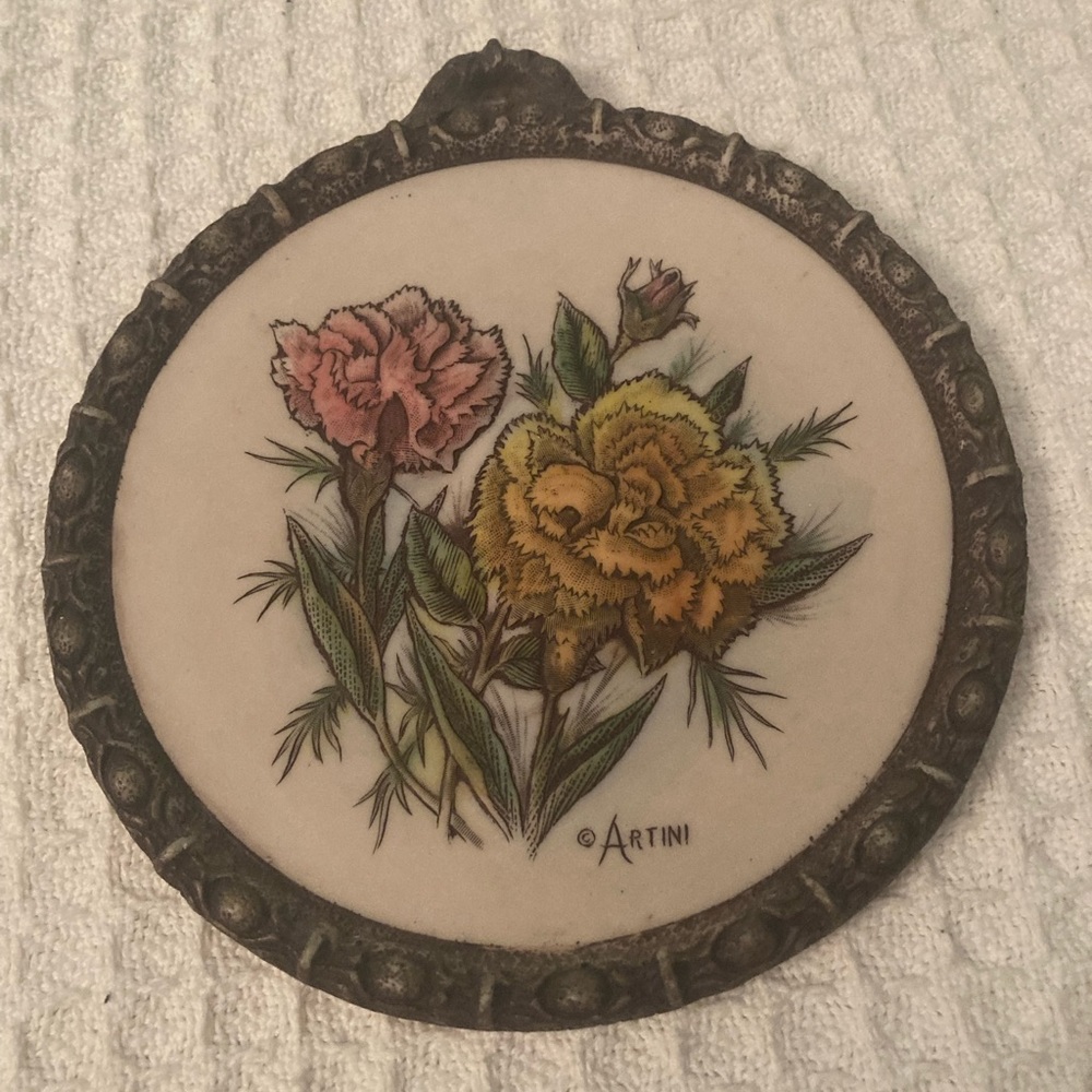Artini  Hand Painted Twin Etched Sculptured Engraving 4 Dimensional Plaque